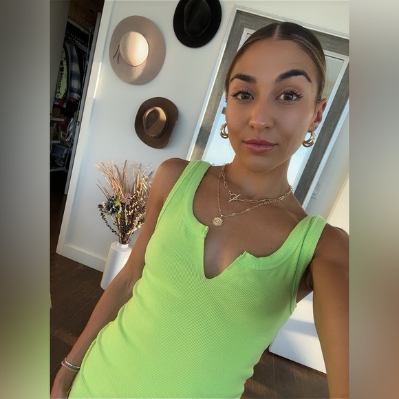 Loved Items for Less - Picture 2 of 10